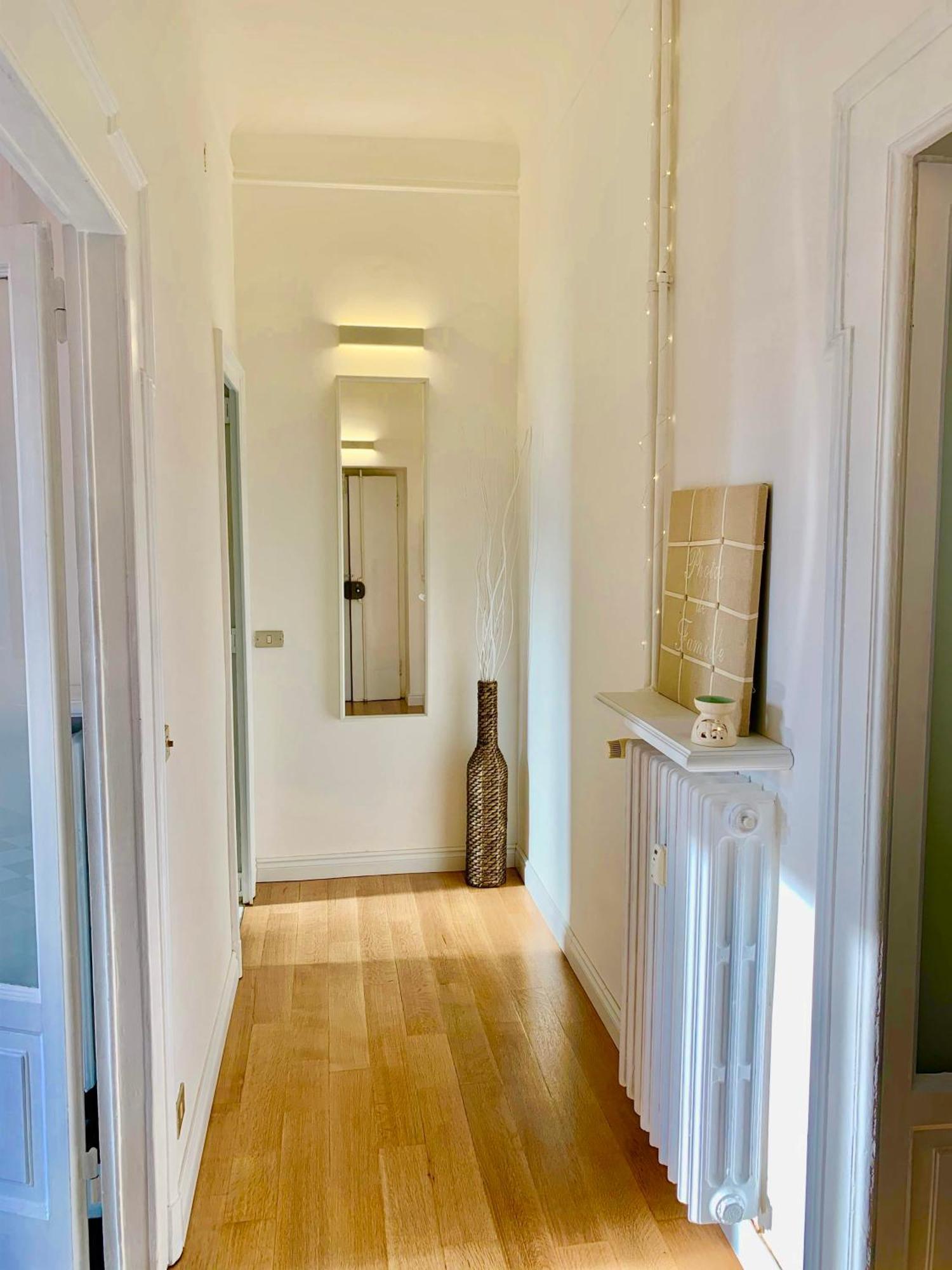 Mara's Center Apartment