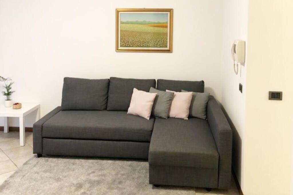 Apartment Sweet Center