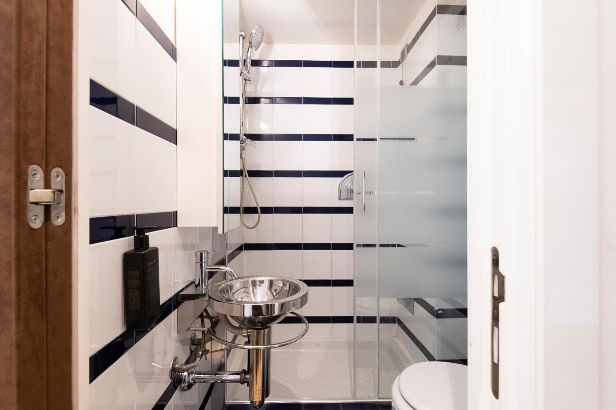 Relstay - Duomo 1br * Milan