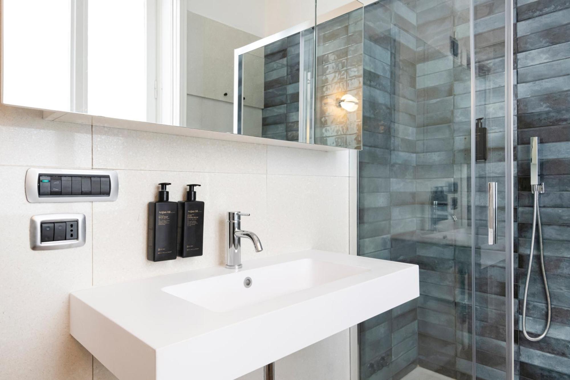 Relstay - Duomo 1br Apartment Milan