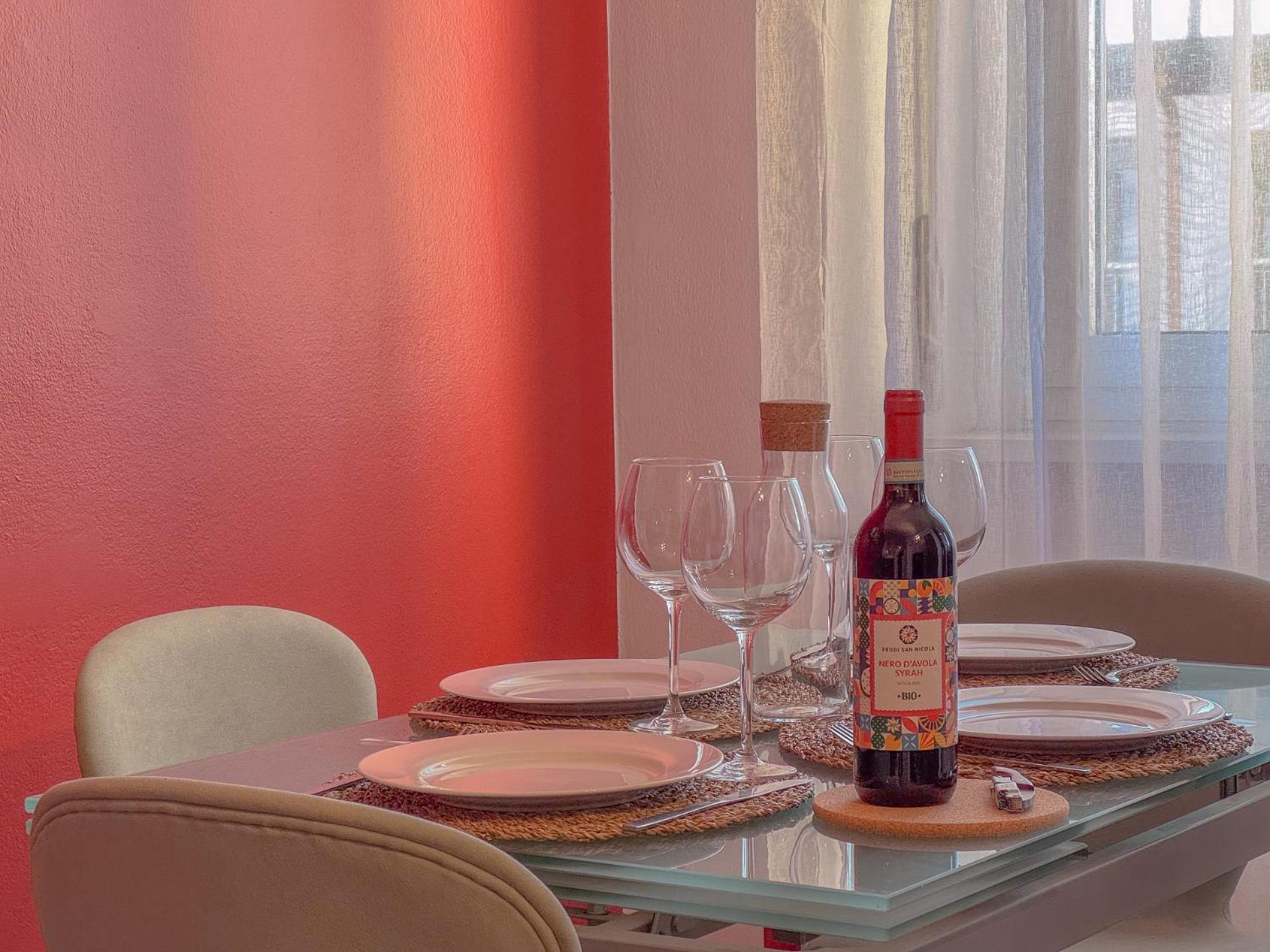 Apartment Spacious With Romantic Balcony And 2 Bathrooms Milan