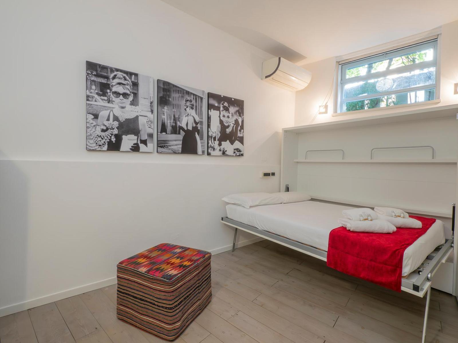 Appartamento Xenia - Renovated Two-room Near Pta Venezia *