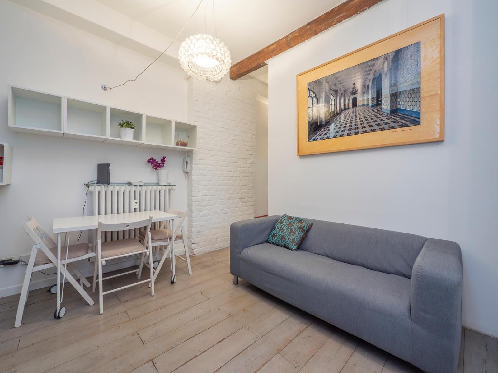 Appartamento Xenia - Renovated Two-room Near Pta Venezia