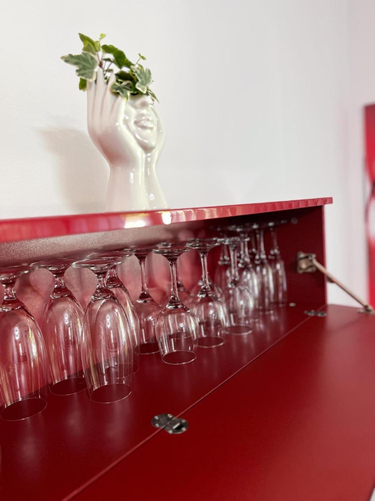 Apartment Laura S Garden - Romantic Place And Private Parking Milan
