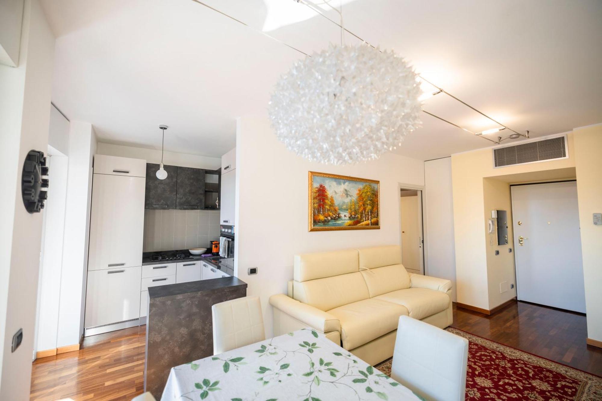 Splendido Bilocale A Due Passi Da Bicocca - M5 Apartment