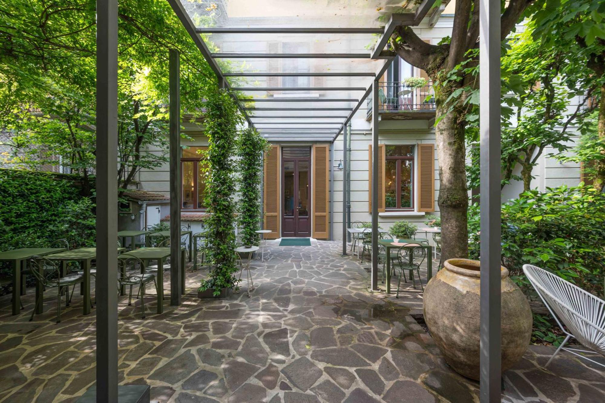 Antica Leonardo 3* Milan