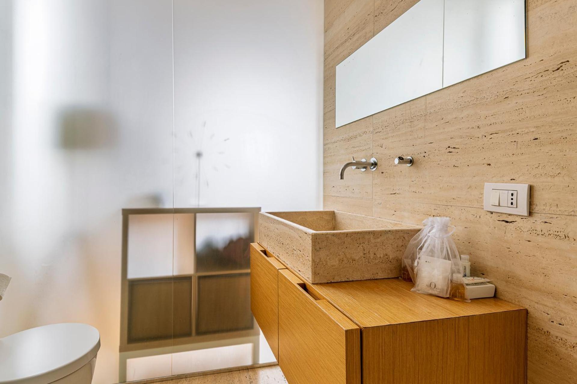 Apartment One Bedroom In Brera Milan