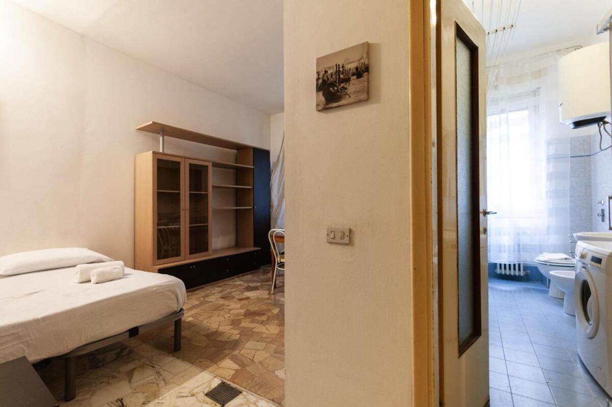 Youhosty - Cattolica Apartment Milan