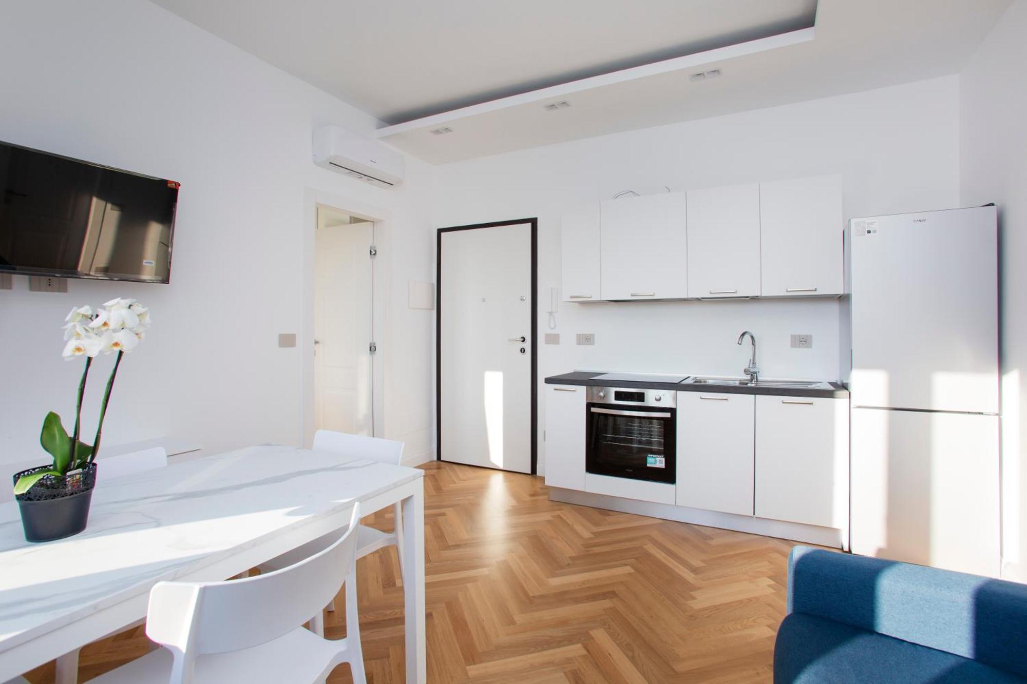 Apartment Fontana18 - Duomo View Milan