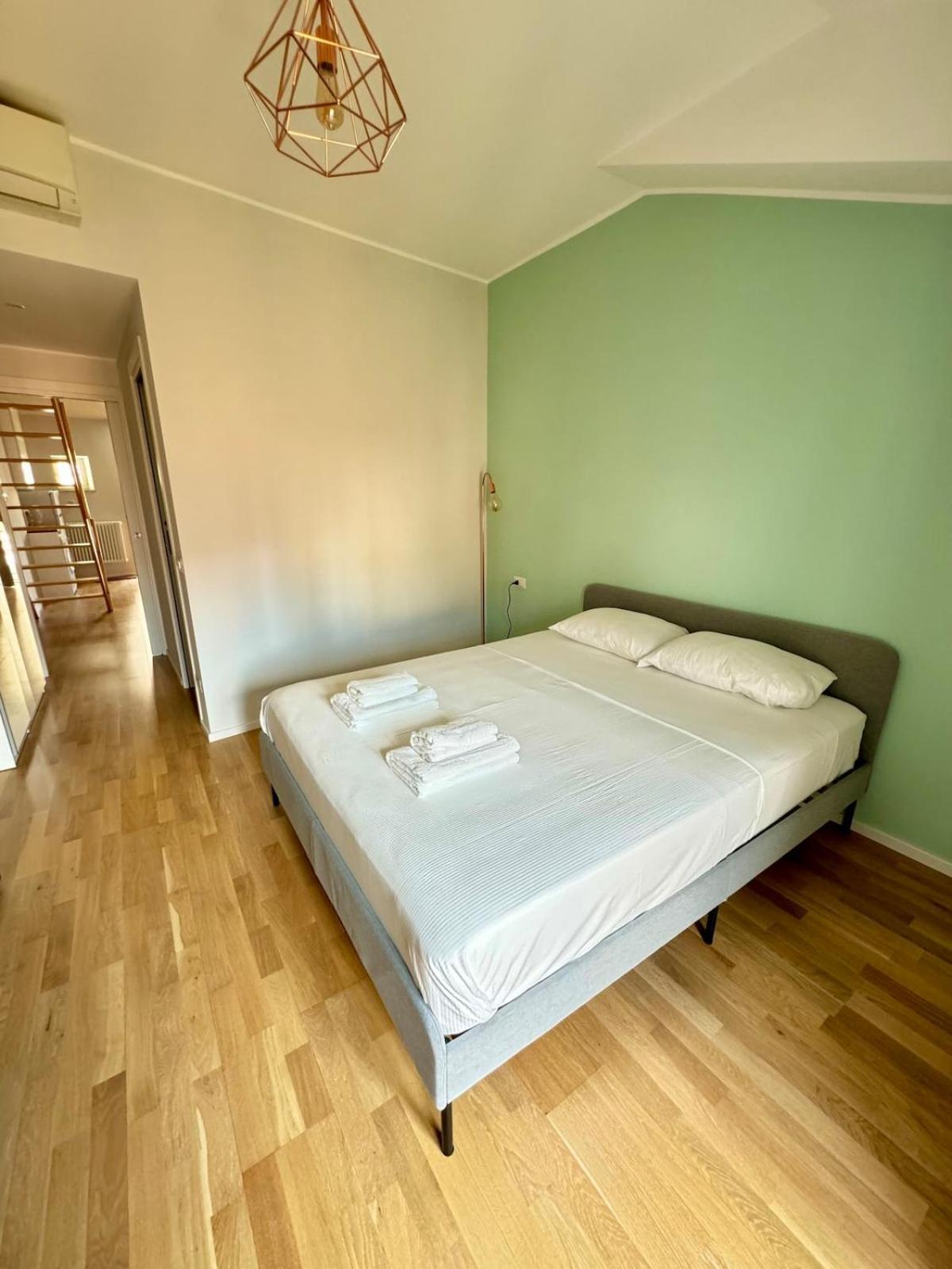 Casa Luminosa * Milão