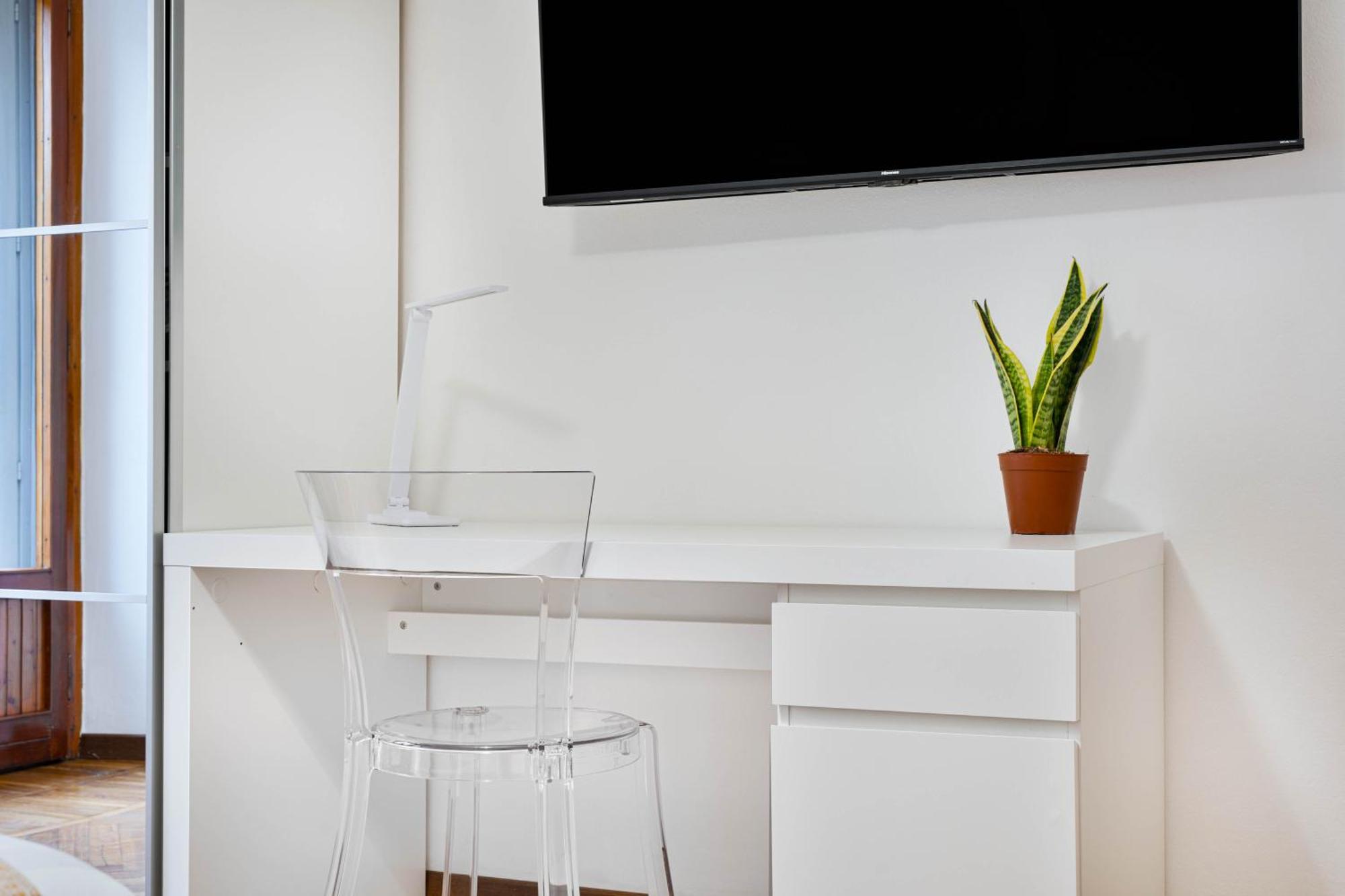 Apartment Luxury - Central, 10 Min From Duomo