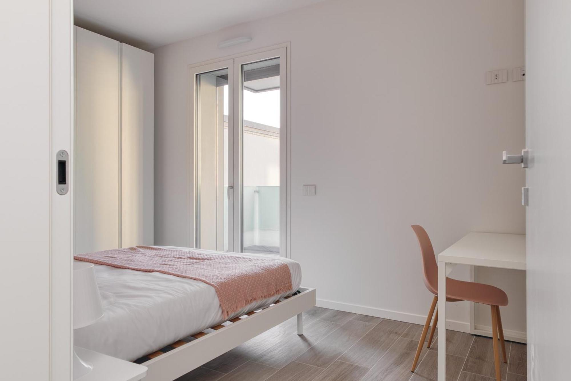 In Financial District 4 Pax Apartment