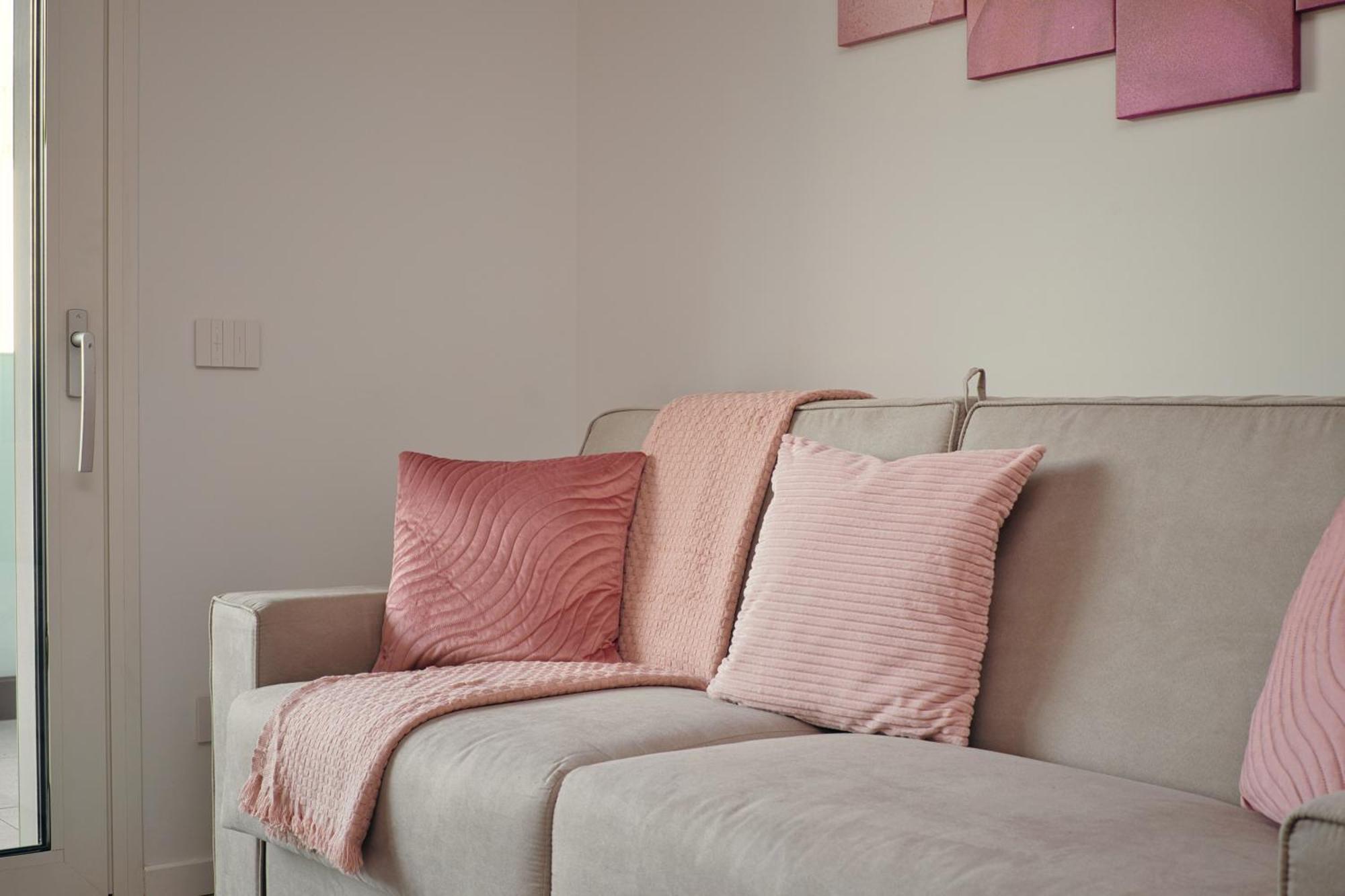 In Financial District 4 Pax Apartment Milan