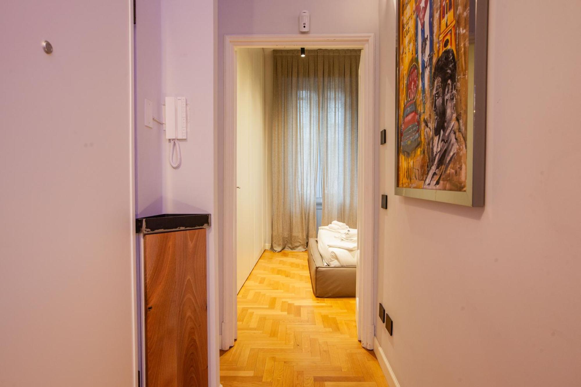 Boutique Con Cortile-design&fashion District Apartment