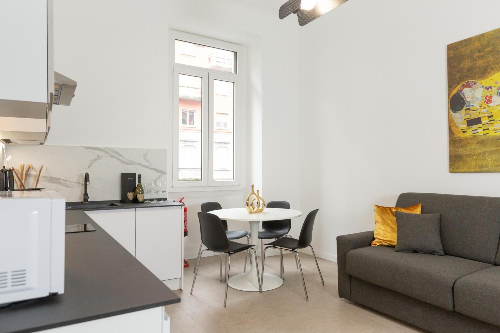 Apartment Umbria Klimt - Near Fondazione Prada