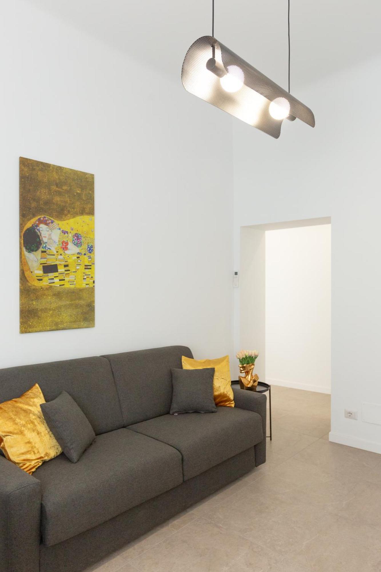 Apartment Umbria Klimt - Near Fondazione Prada *