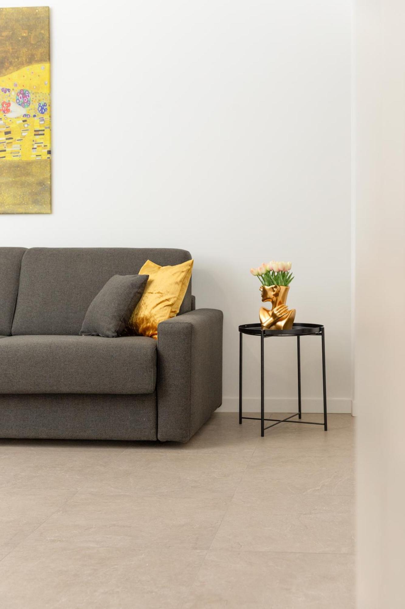 Apartment Umbria Klimt - Near Fondazione Prada Milan