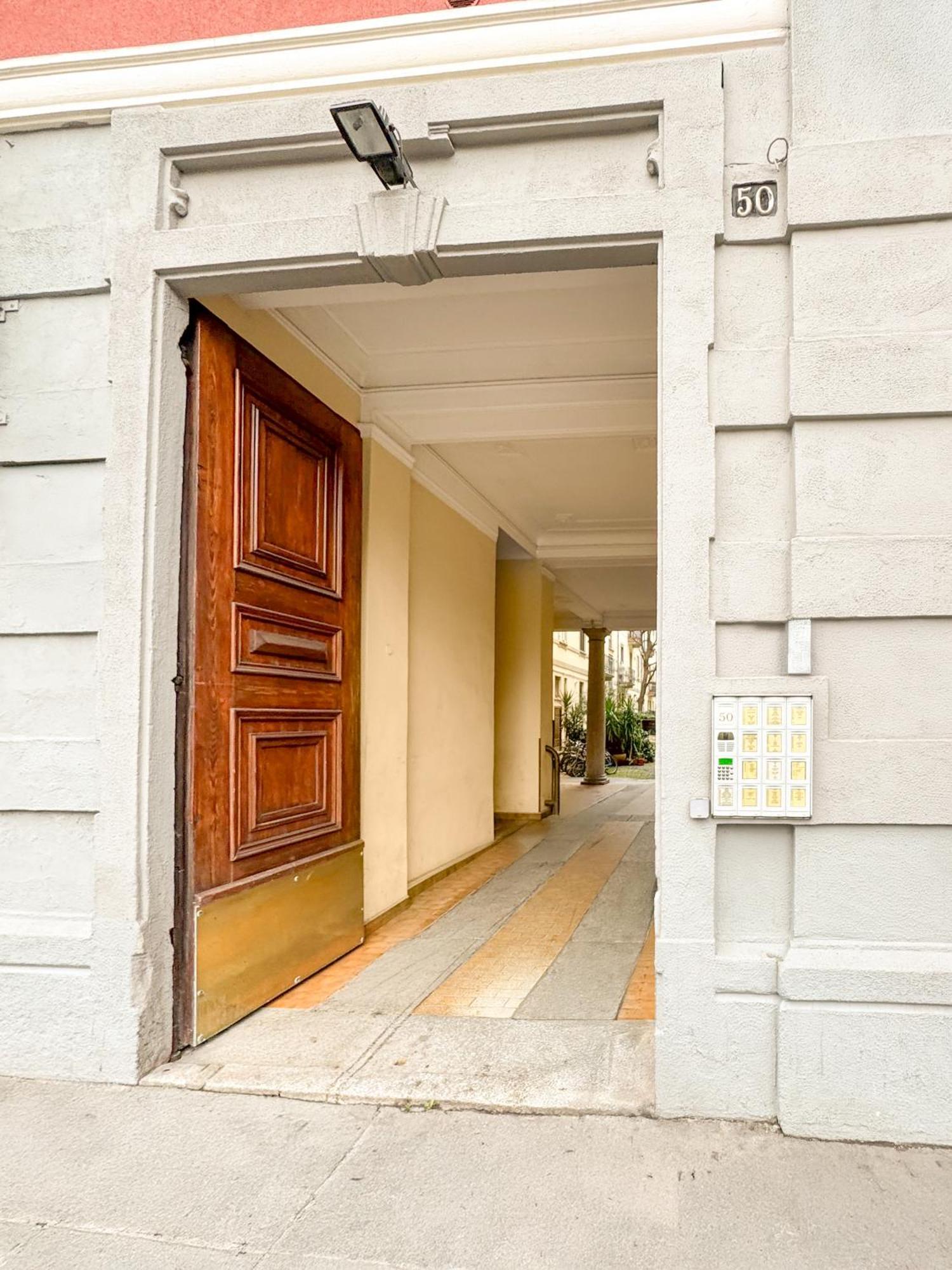 Apartment Umbria Klimt - Near Fondazione Prada Milan