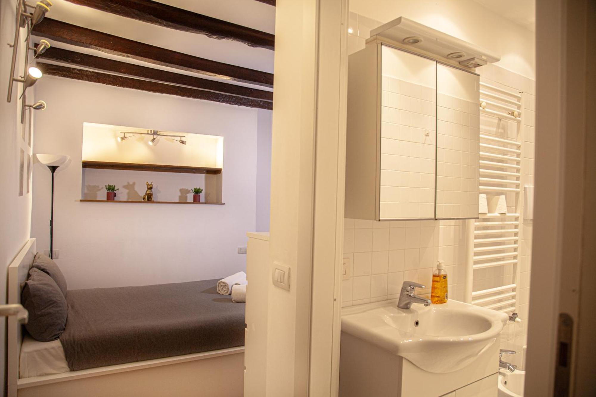 Apartment Rrrapido In Brera - Via Mercato Milan