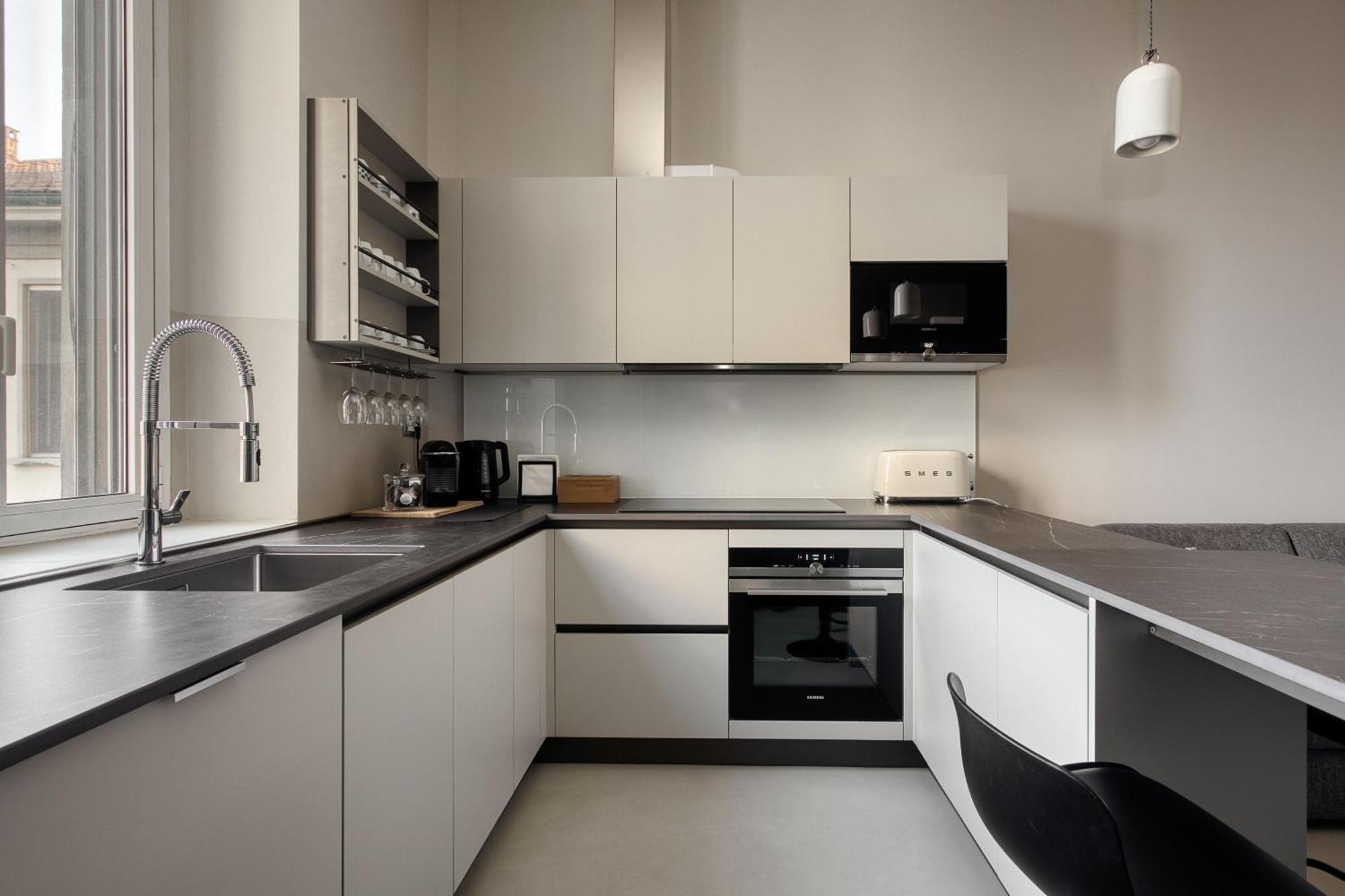 Navigli, 90 Square Meters, Free Parking Ripa Ticinese Apartamento Milão