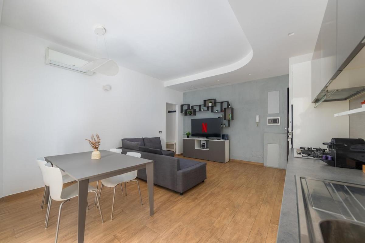 Wonderful Near Center,wifi,comfort,parking Apartment Milan