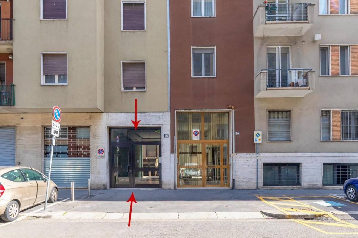 Apartment Wonderful Near Center,wifi,comfort,parking Milan