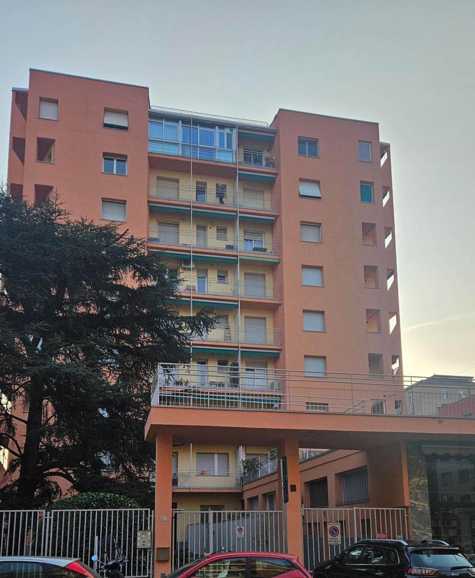 Apartment Grazioso Monolocale In Via Calzecchi Milan