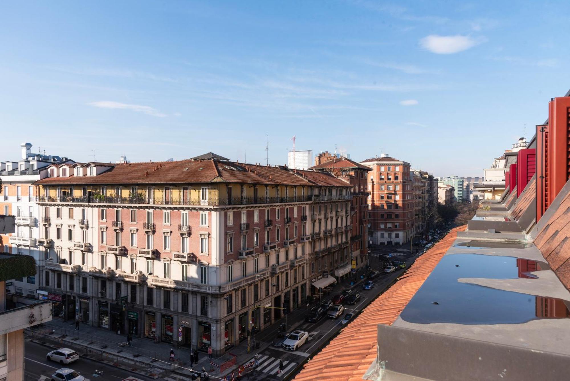 Apartment Youhosty - Loreto 1 Bedroom Milan