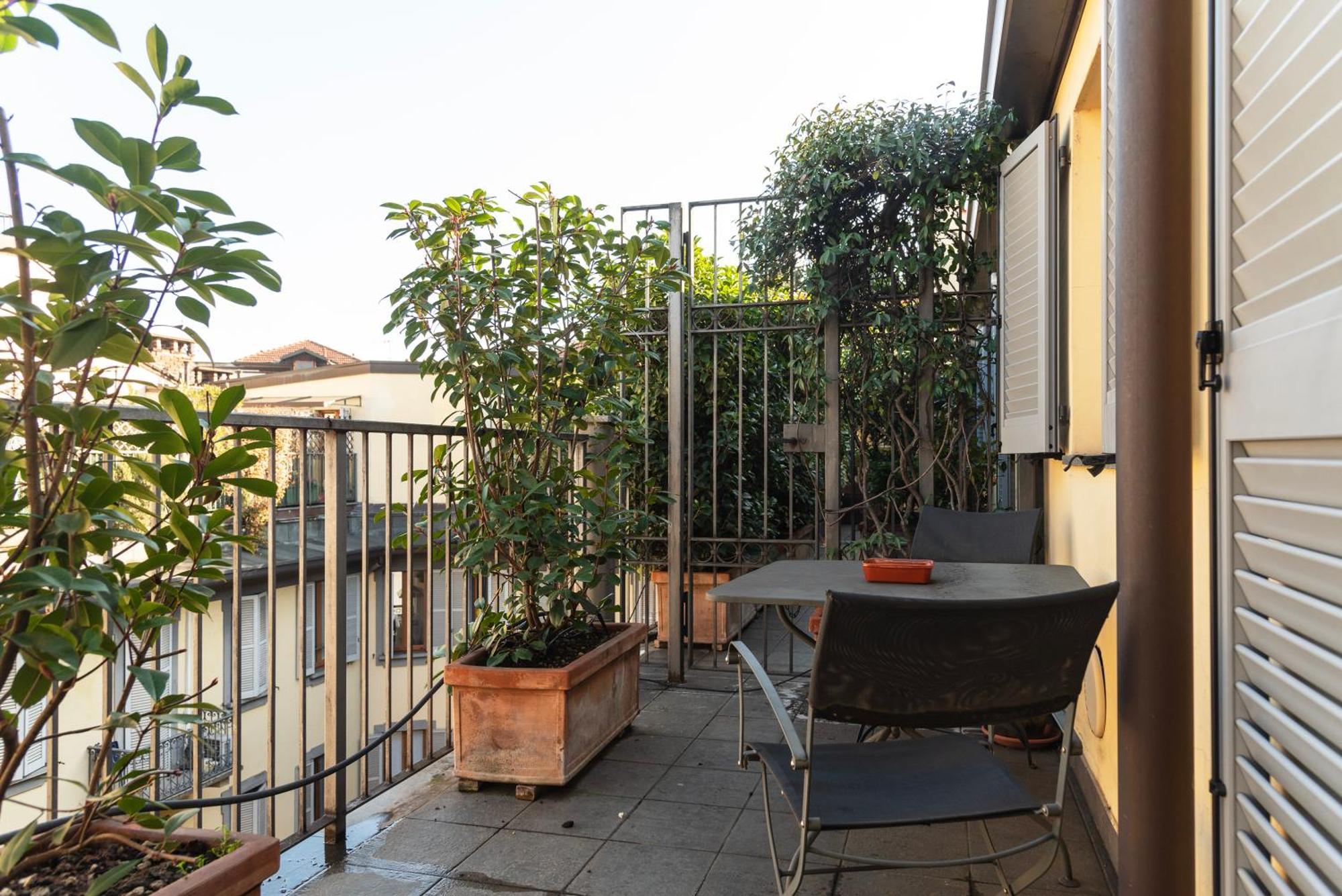 Youhosty - Loreto 1 Bedroom Apartment Milan