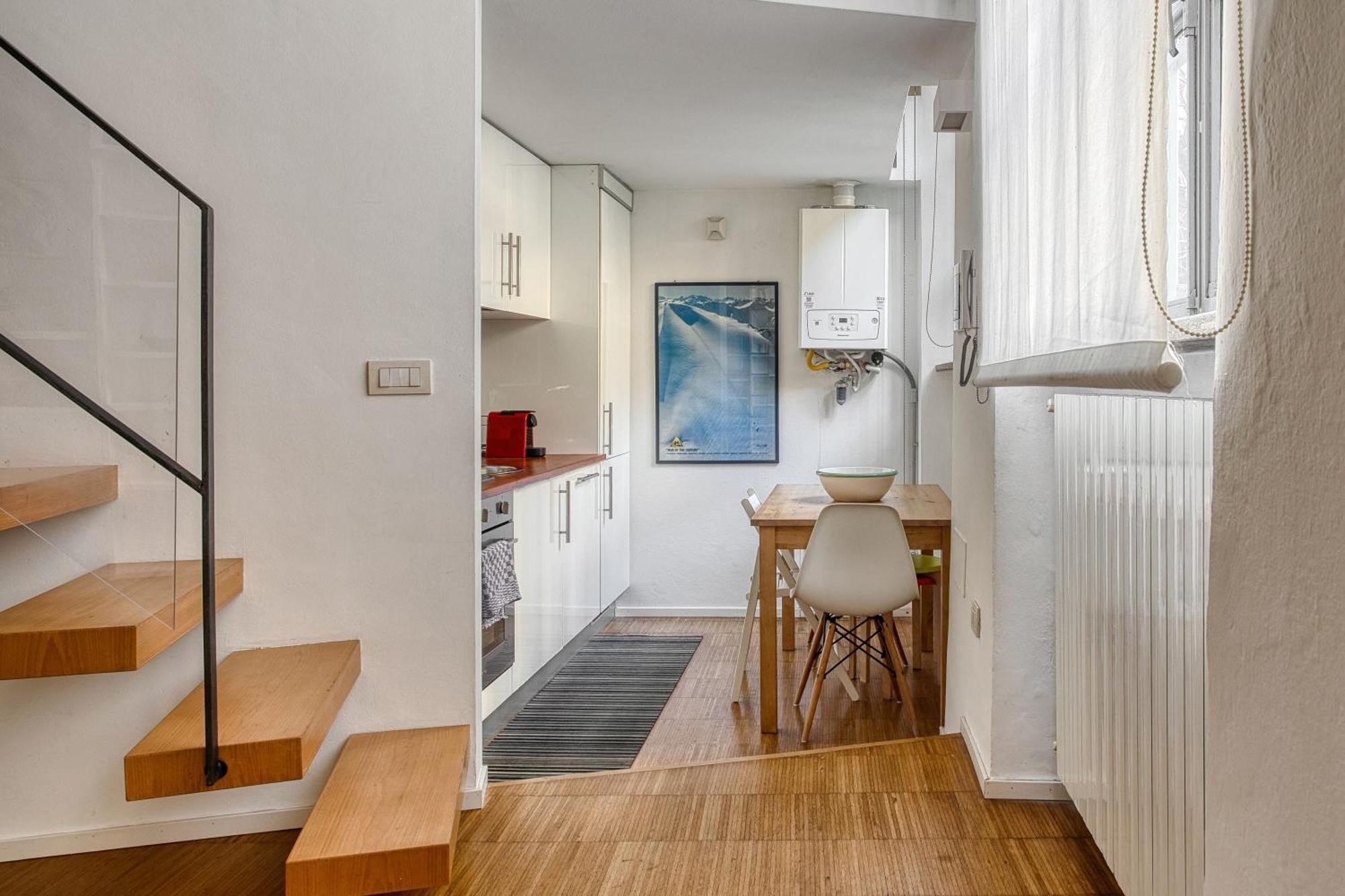 Just Urban - Modern Loft - Porta Romana Apartment