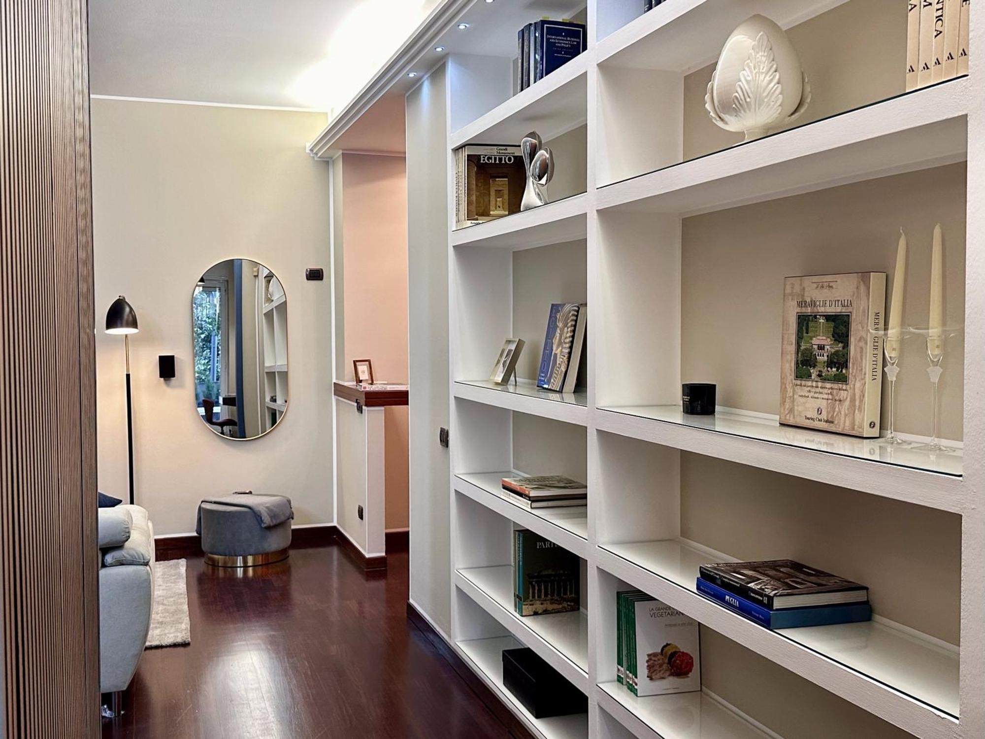 Deluxe Multispace With Terrace Apartment *
