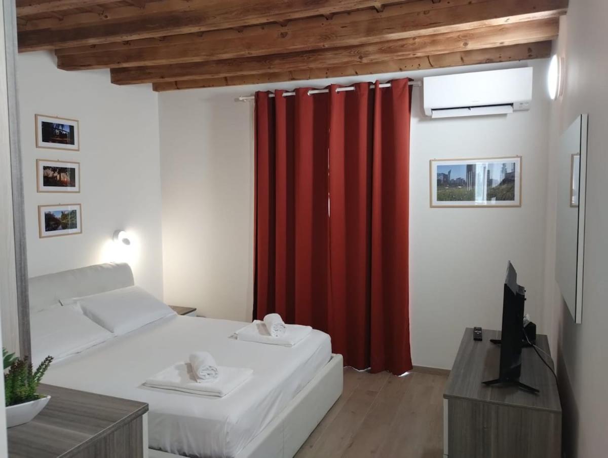 Apartment Happiness In Corso Milan
