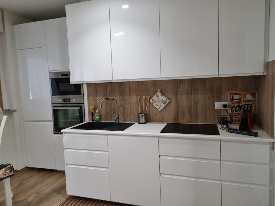 Lambrate Charming Vicino A Aeroporto Linate Metro4 E Ospedale San Raffaele Apartment Milan