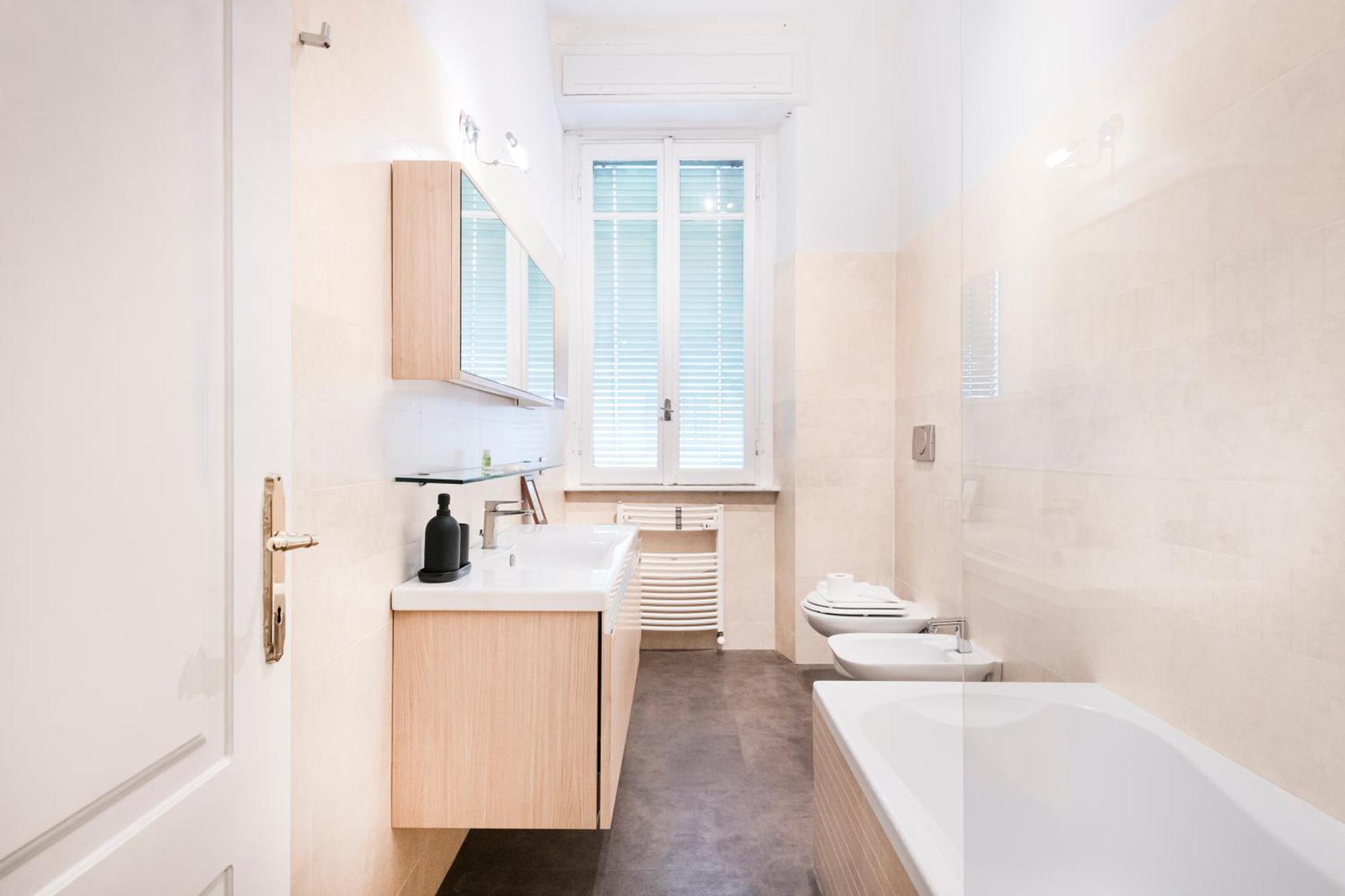 Easylife - Magnificent Splendid Sant'ambrogio Apartment