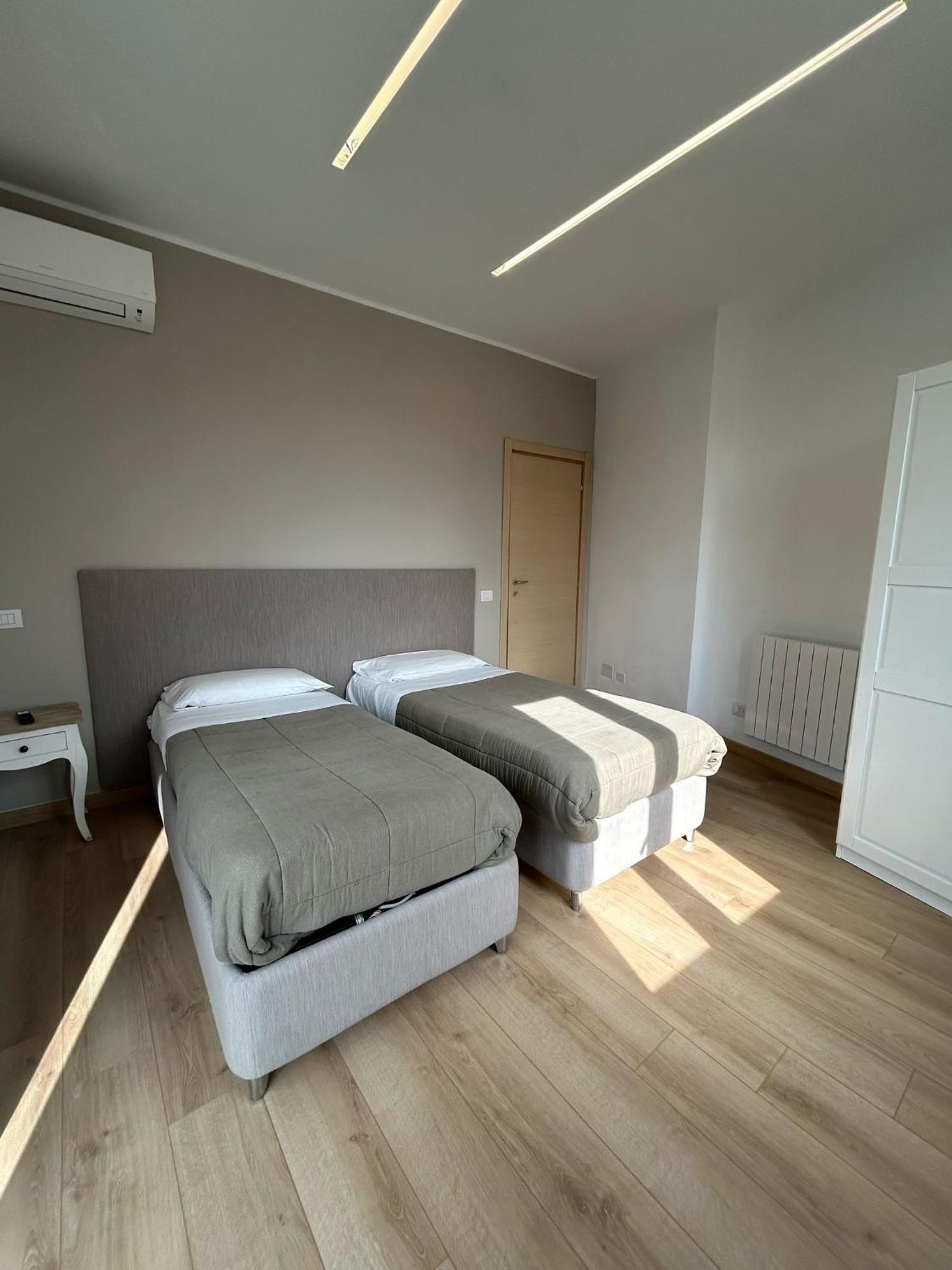 Parea House 1 * Milan
