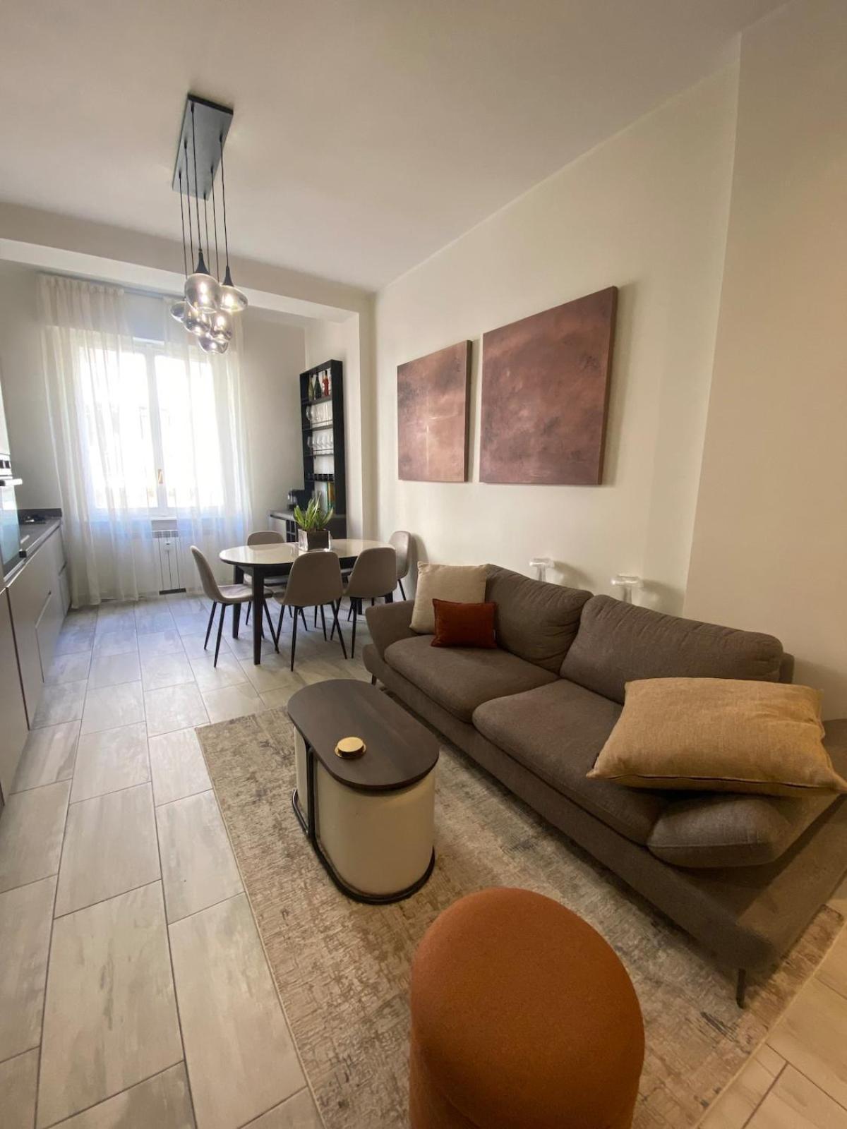 Stylish In Bocconi - Porta Romana Apartment *
