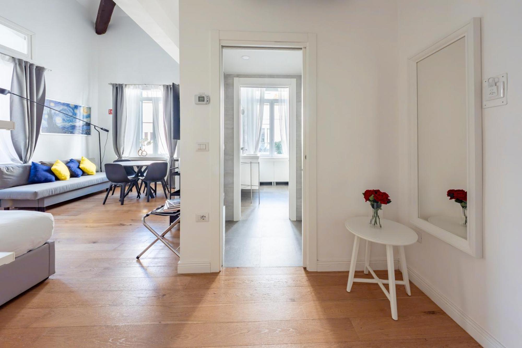 Luxury Loft In Center & Navigli - Doroteacity Apartment Milan