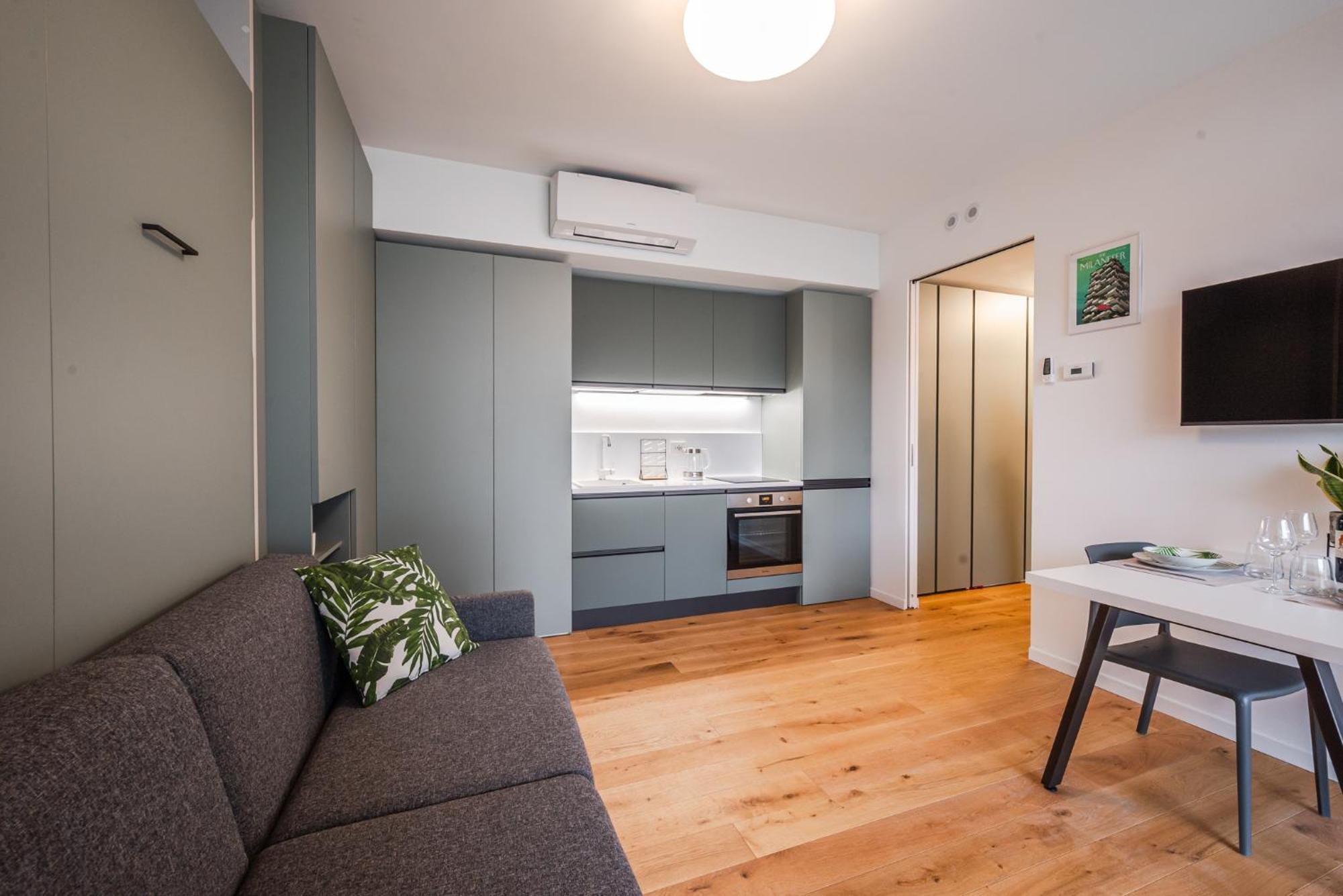 Navigli Cozy Design With Balcony Milan
