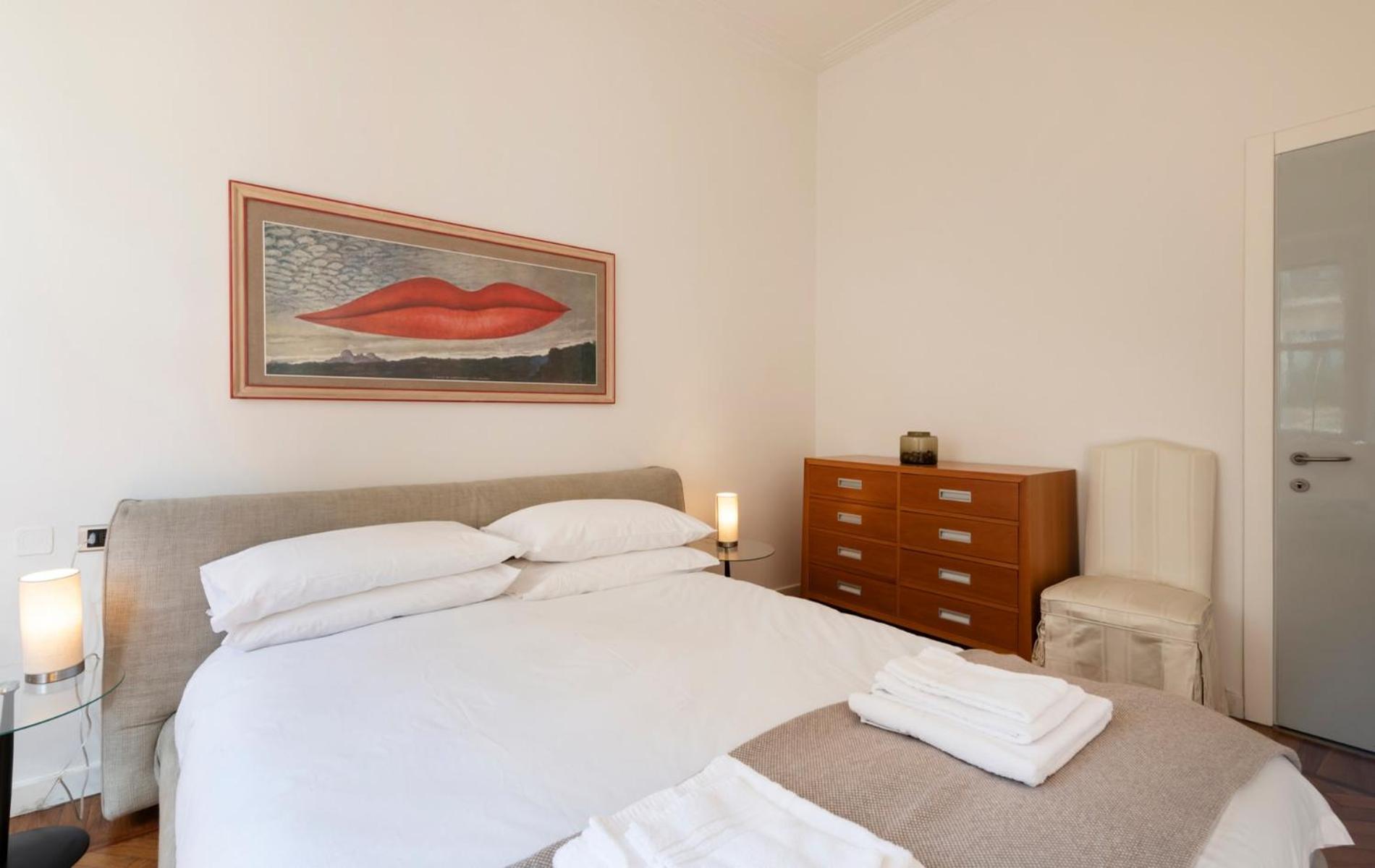 Apartment Trilocale Corso Plebisciti - Dateo Milan