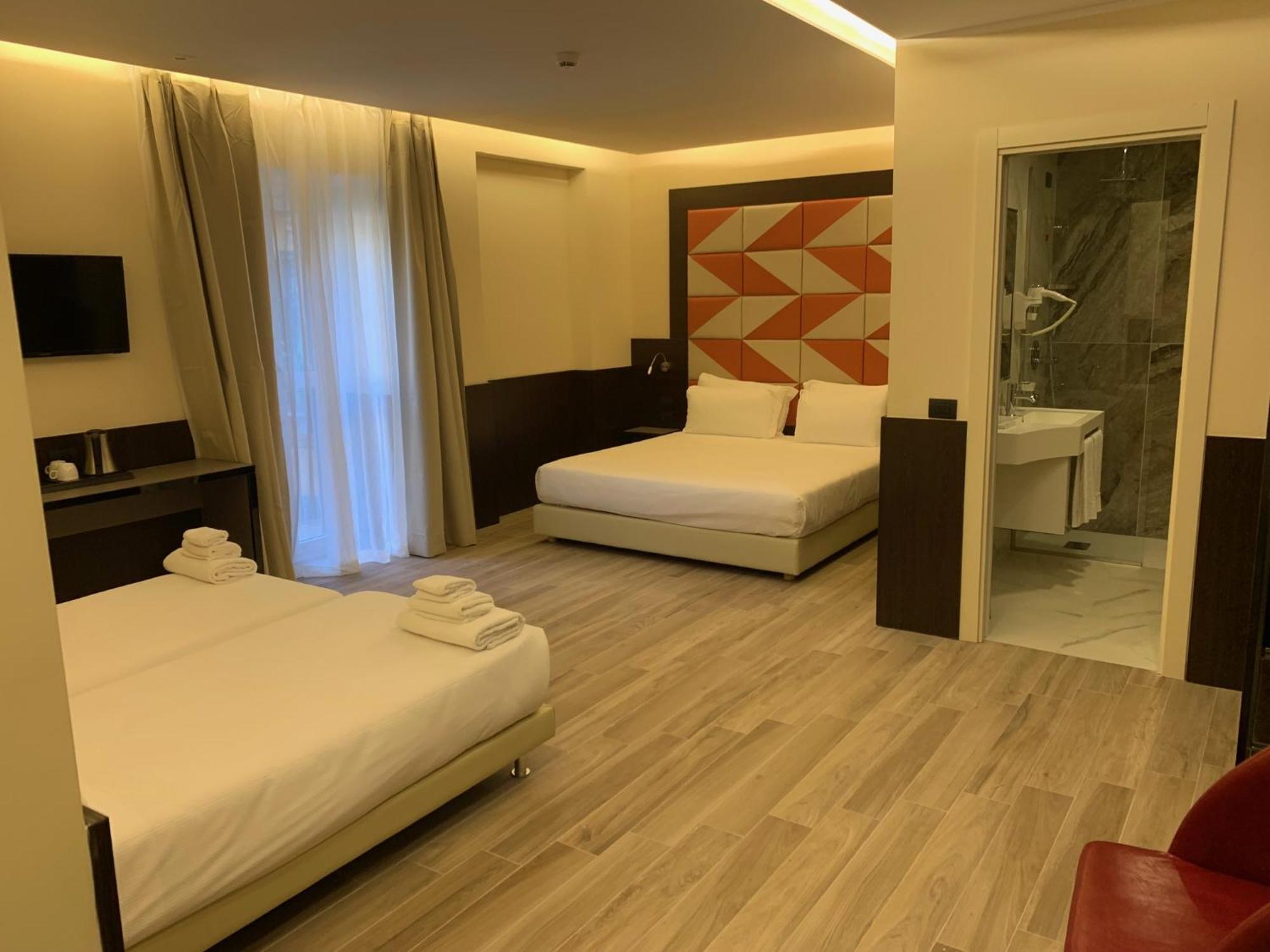 Jr Bocconi Hotel