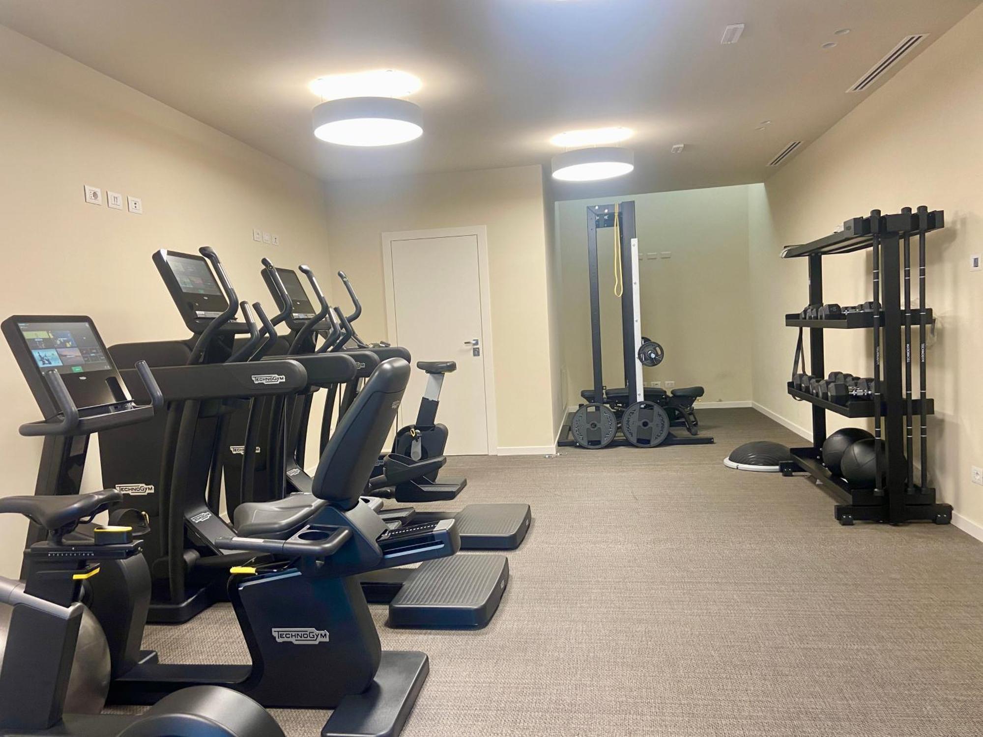 Modern With - Gym And Pool Apartment Milan
