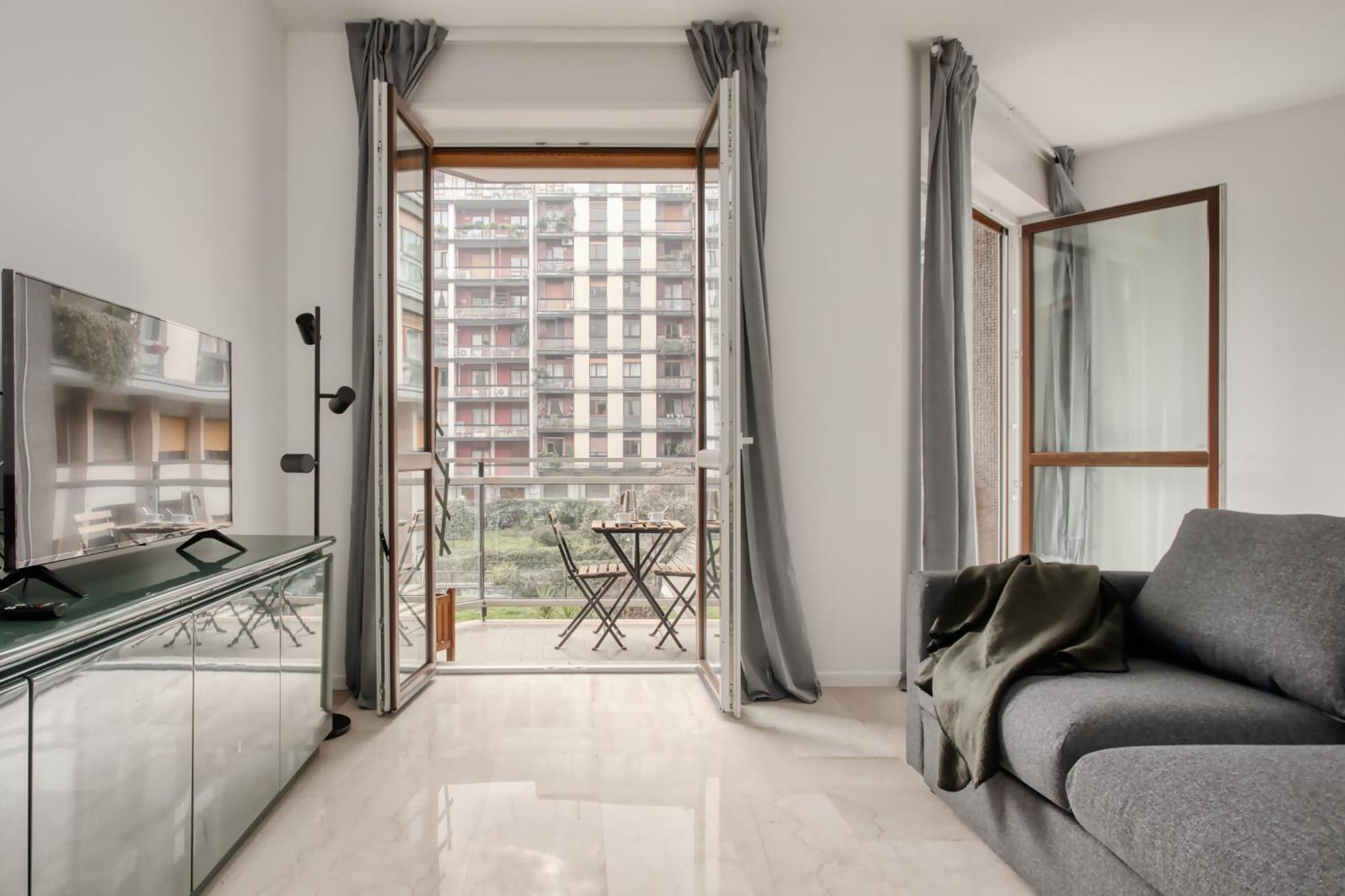 Joivy Beautiful And Modern With 2 Balconies Apartment