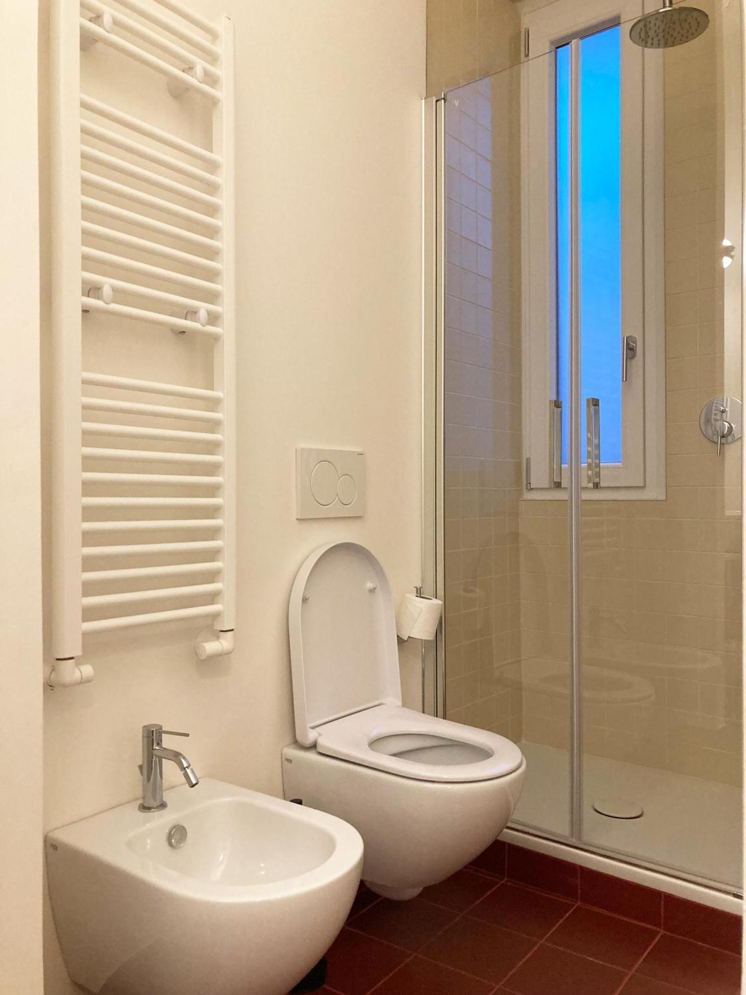 Newly Renovated Two-room Milan