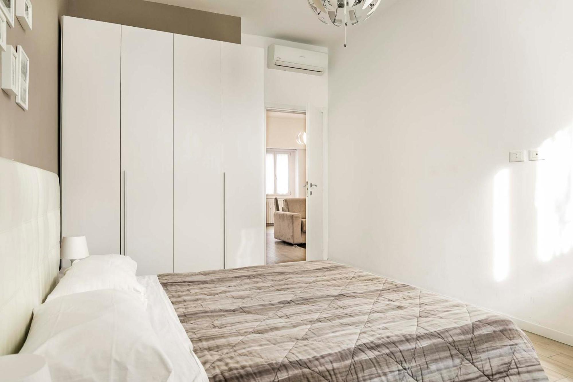 Apartment 5min Navigli- Duomo-metro- Ac-fashion District Milan