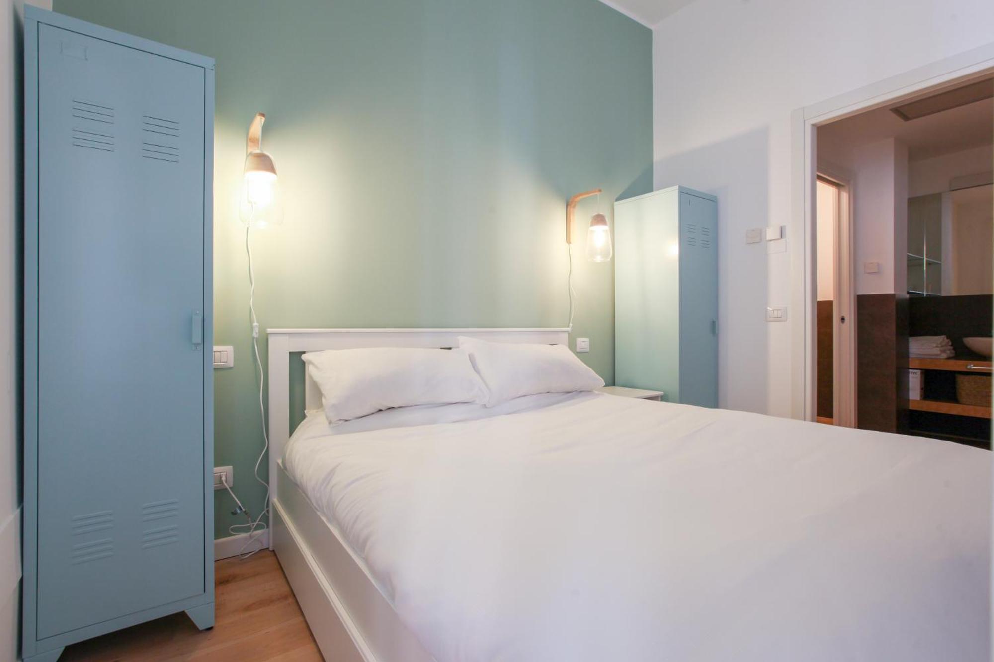 Apartment Hozyhome Isola District *