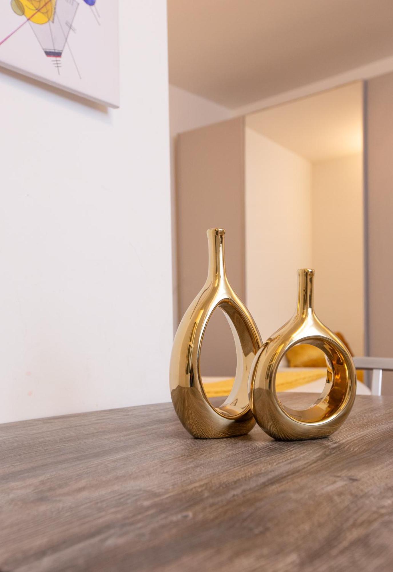 Spiga Elite Studio - Near San Babila M1 Milan