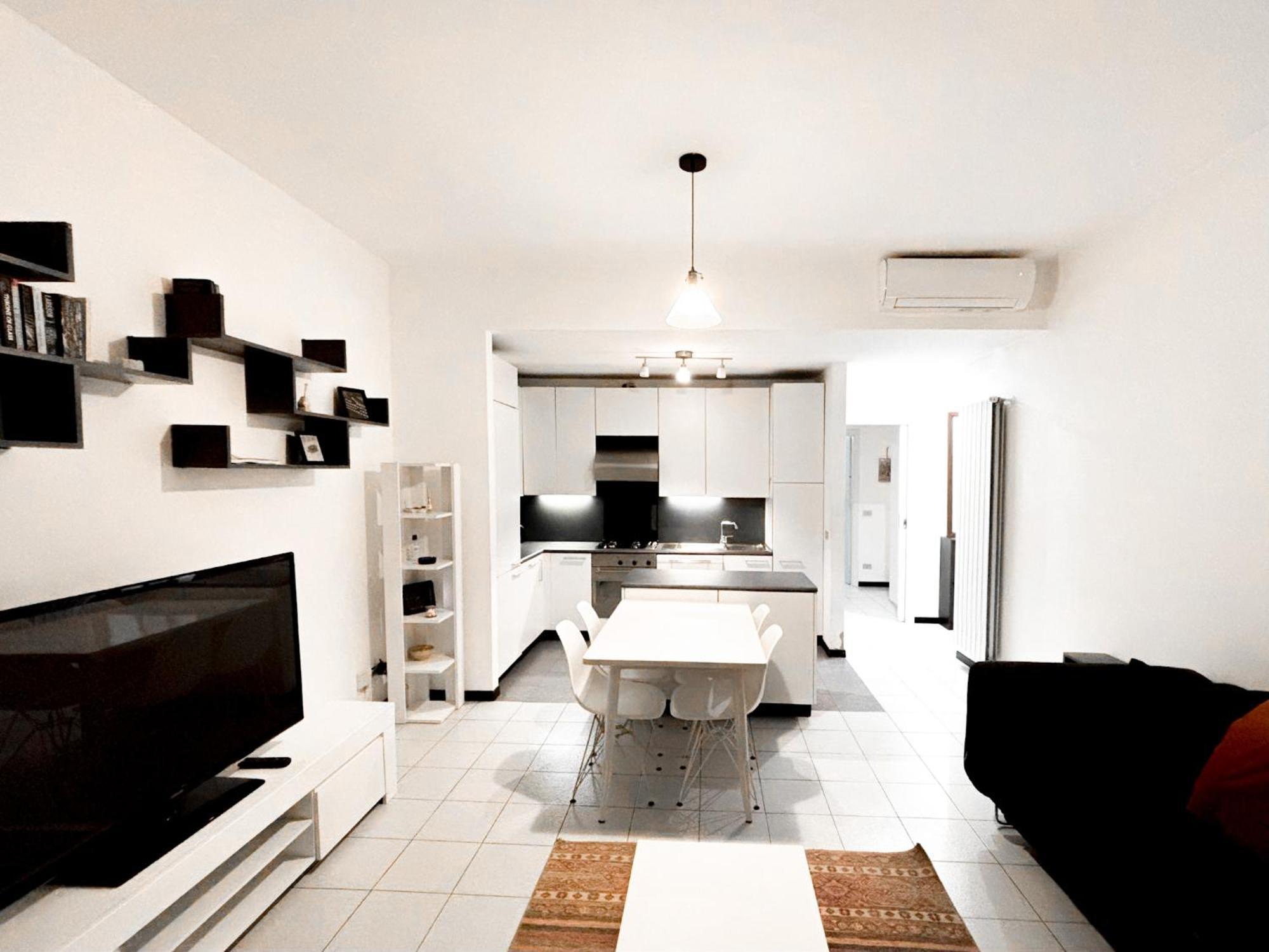 Apartment Sweet Staying At Large 3rooms In Navigli *