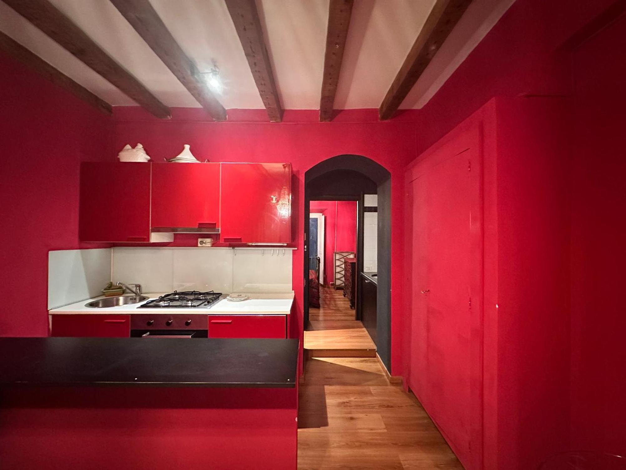La Vie En Rouge - Porta Venezia Milan