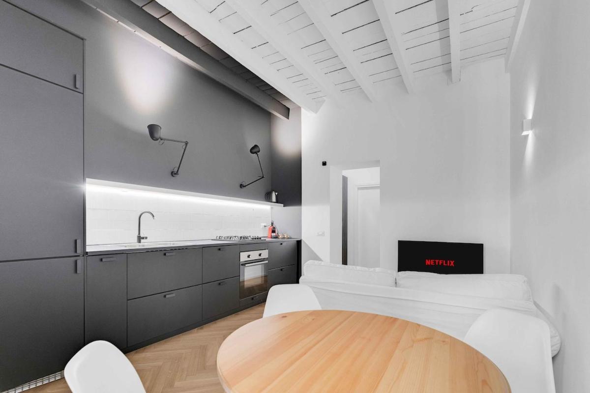 Stazione Moderno Apartment Milan