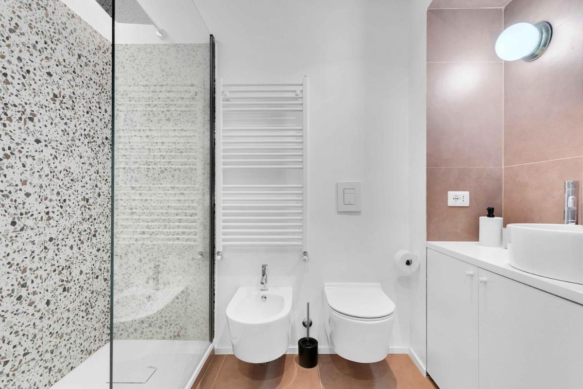 Stazione Moderno Apartment *